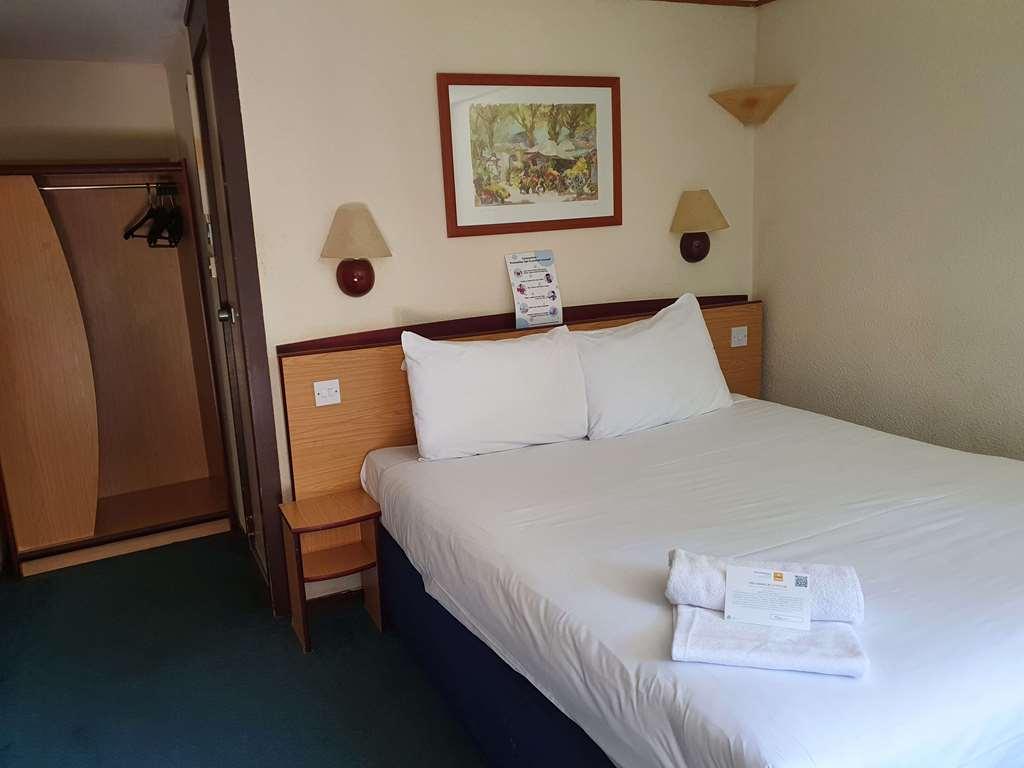 Campanile Hotel Cardiff Oda fotoğraf