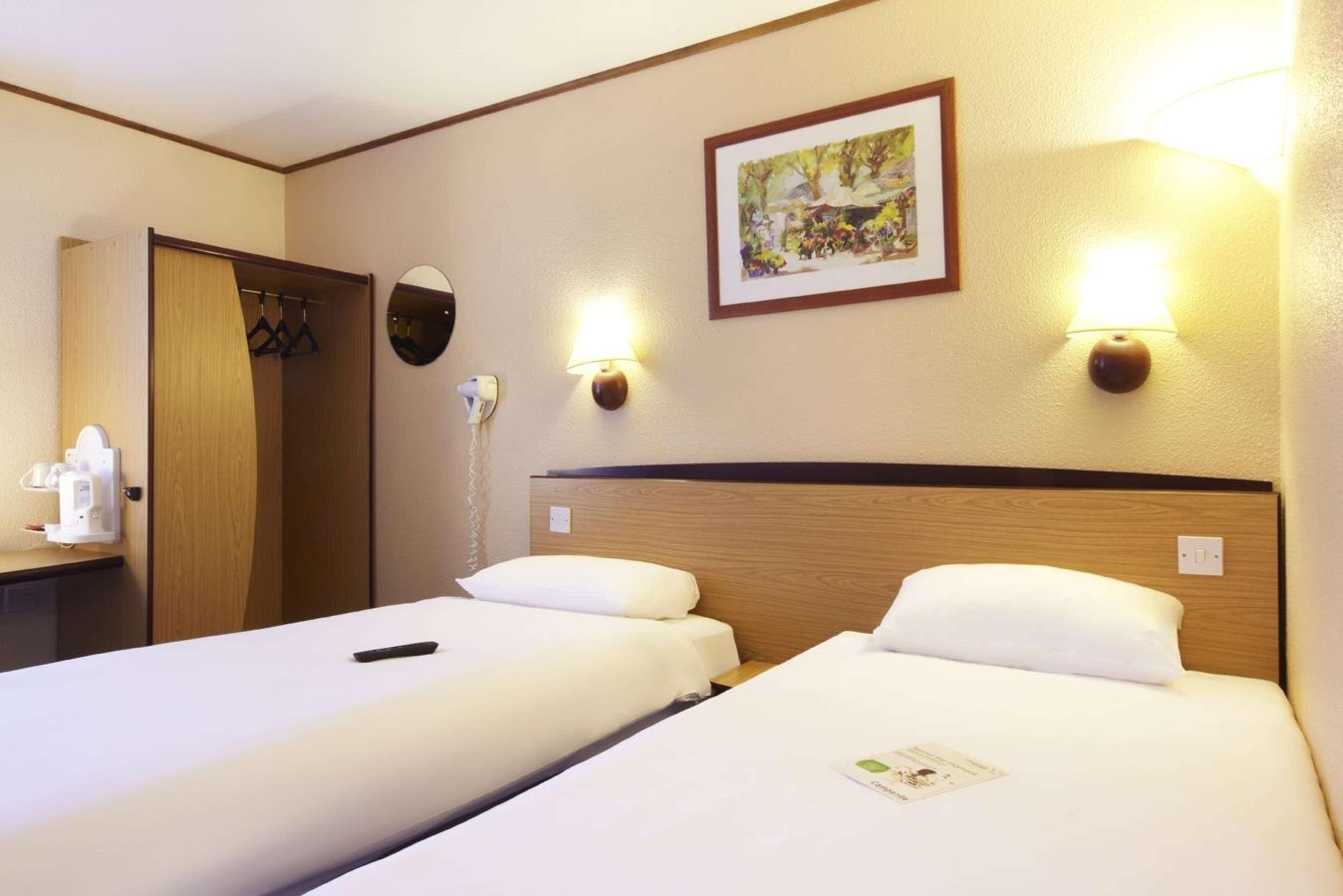 Campanile Hotel Cardiff Dış mekan fotoğraf